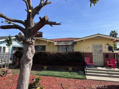 1331 Cypress Avenue, Santa Ana, CA 92707 - MLS#: PW25036674