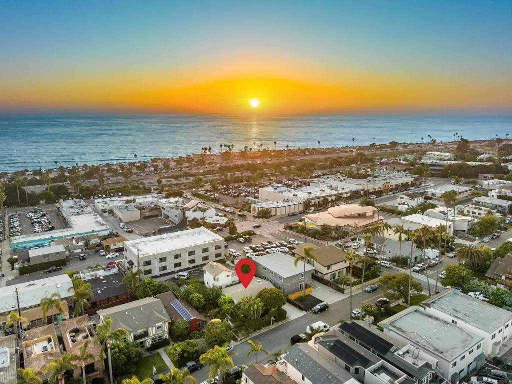 2120 Manchester Avenue, Cardiff By The Sea, CA 92007