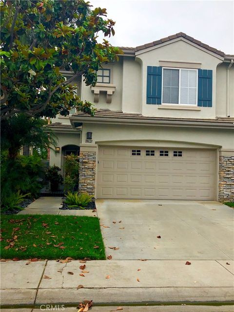 MLS: OC23093834