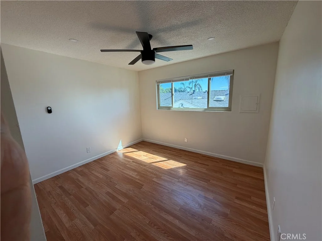 737 E 5th St Unit 10, Long Beach, CA 90802