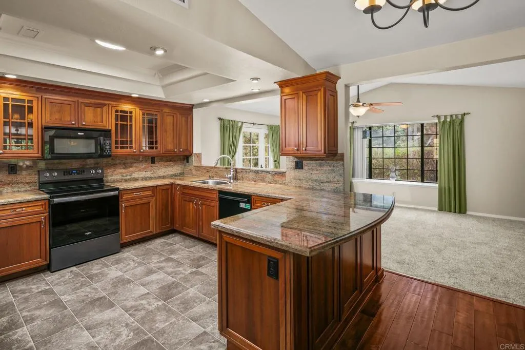 Additional image 79 of 1646 Tierra Libertia Road, Escondido, CA 92026