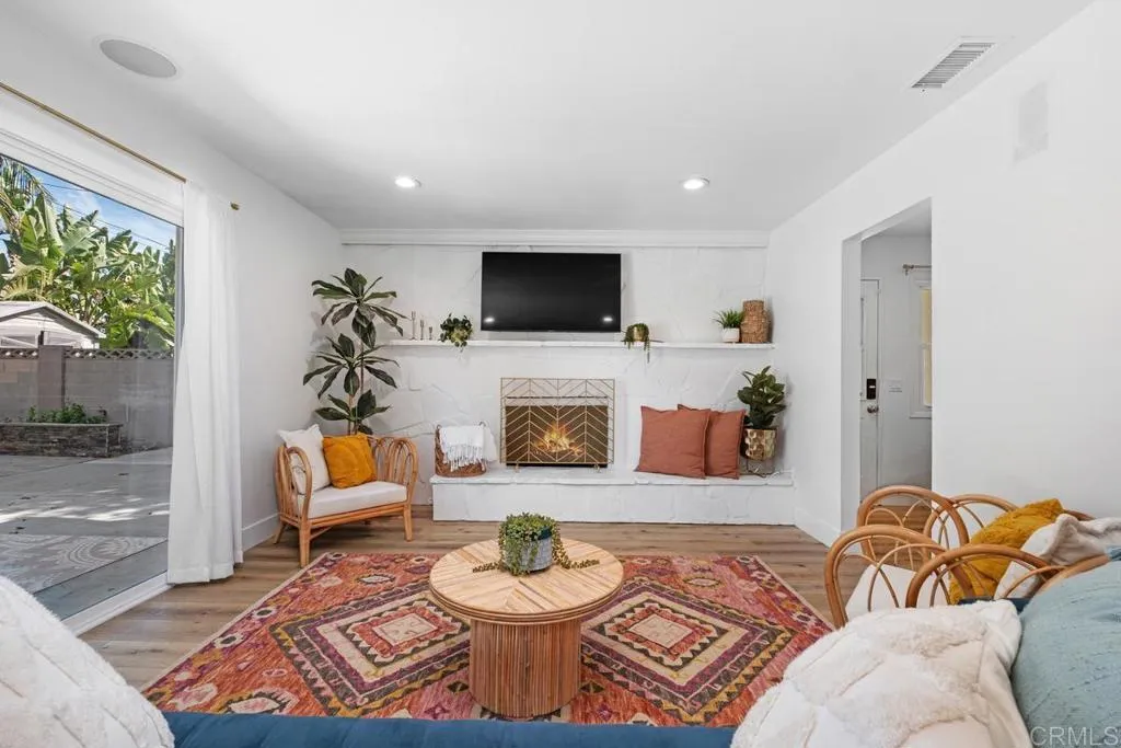 Additional image 28 of 16002 Warren Lane, Huntington Beach, CA 92649