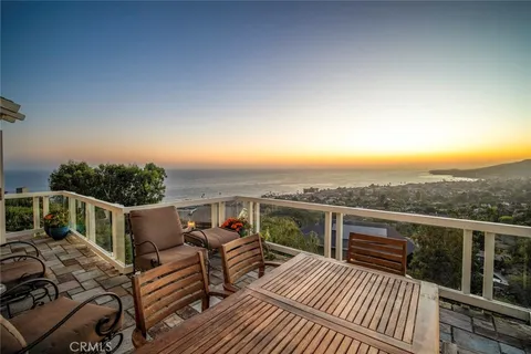2108 Crestview Drive, Laguna Beach, CA MLS: LG24129722