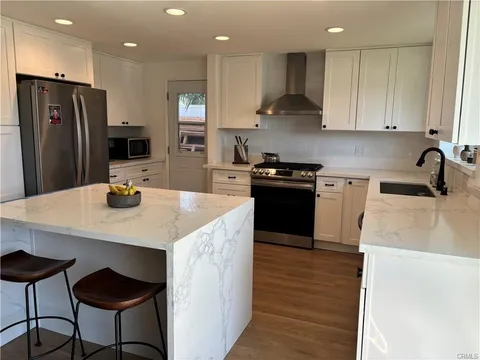 16171 Brimhall Lane, Huntington Beach, CA MLS: OC25033264