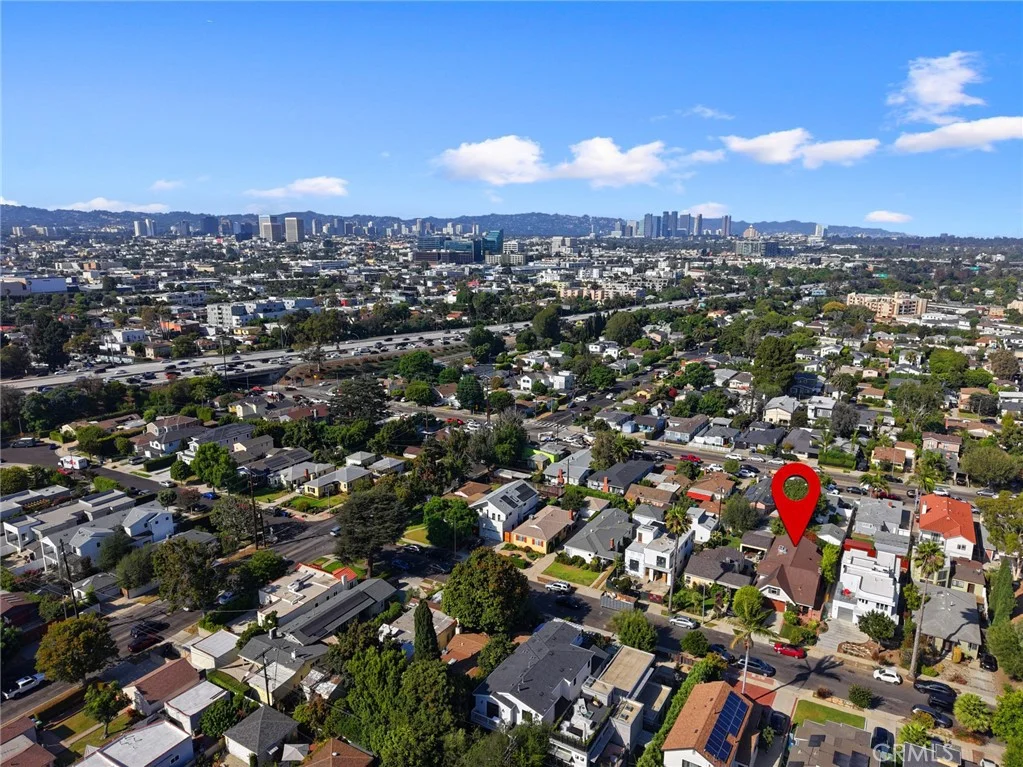 2530 Amherst Ave, Los Angeles, CA 90064