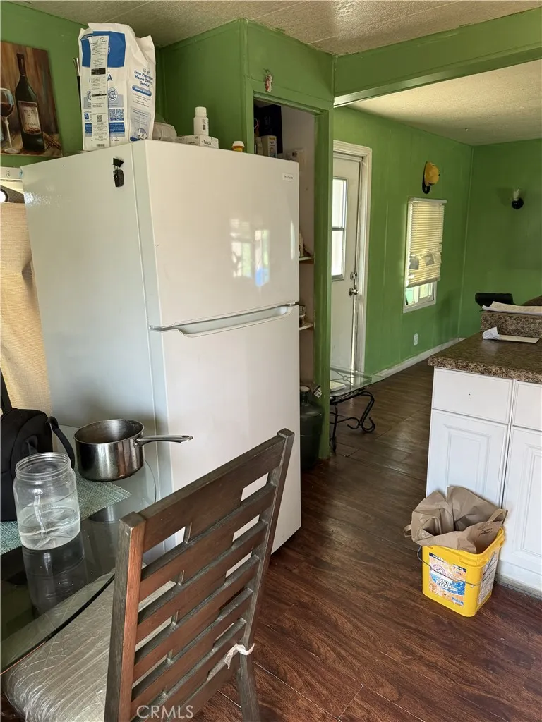 Additional image 16 of 224 Mccord Ave Unit 4, Bakersfield, CA 93308