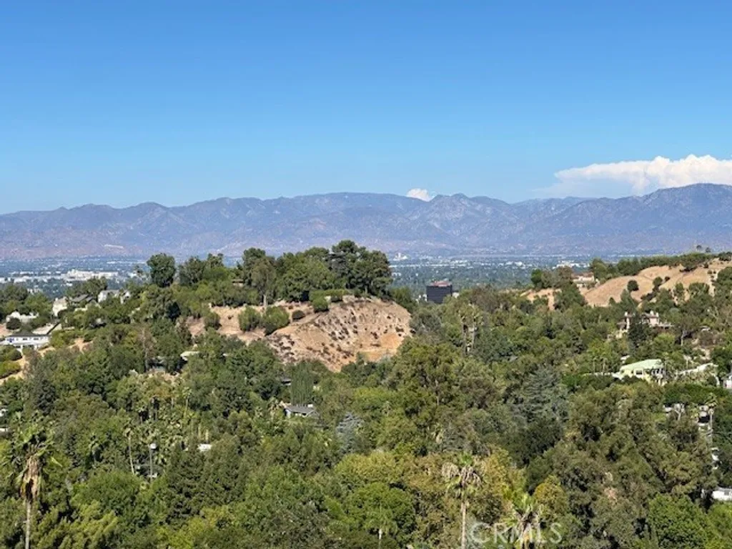 Additional image 6 of 4631 Caritina Dr, Tarzana, CA 90356