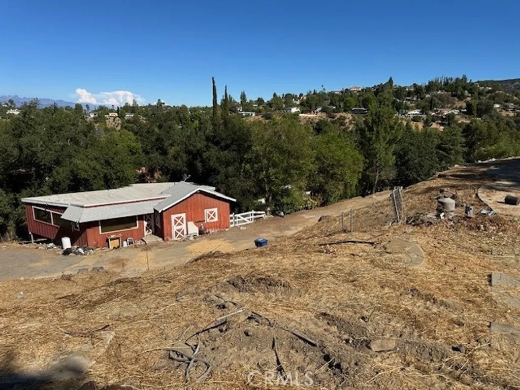 4631 Caritina Dr, Tarzana, CA 90356