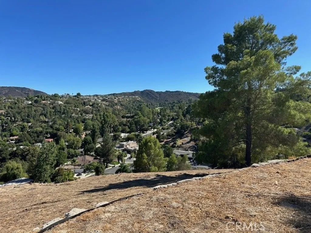 Additional image 3 of 4631 Caritina Dr, Tarzana, CA 90356