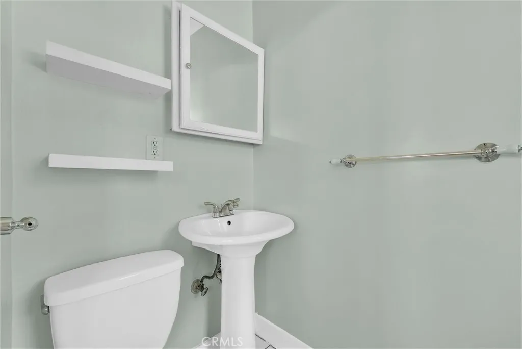 Additional image 19 of 100 Palmetto Dr Unit 9, Pasadena, CA 91105