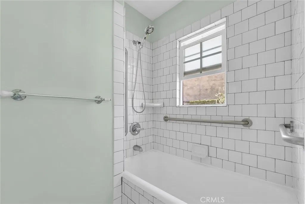 Additional image 18 of 100 Palmetto Dr Unit 9, Pasadena, CA 91105