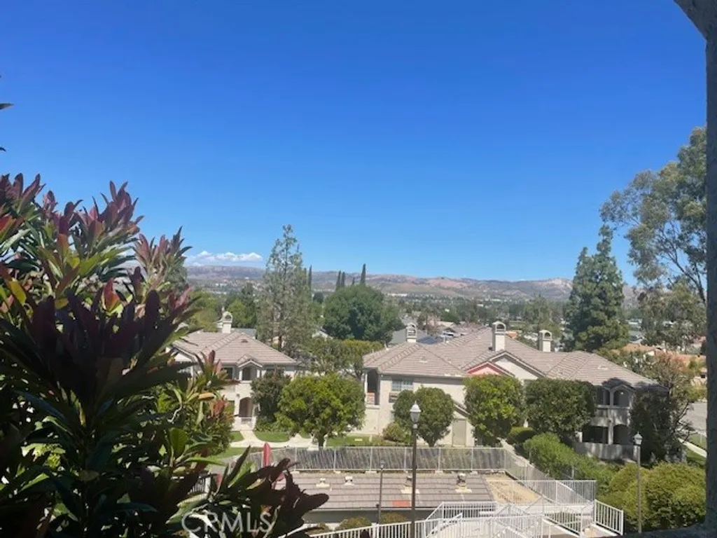 1245 Fitzgerald Road Unit D, Simi Valley, CA 93065
