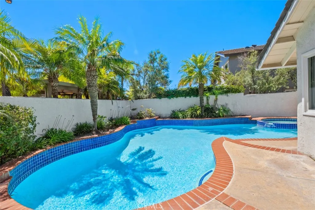 Additional image 75 of 3962 Mistral Dr, Huntington Beach, CA 92649
