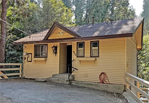 652 Knoll Dr, Crestline, CA 92325 - MLS#: CV24201374