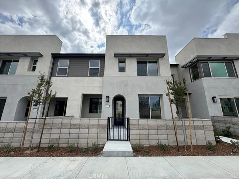 3260 South Coral Paseo, Ontario, CA MLS: CV25092635