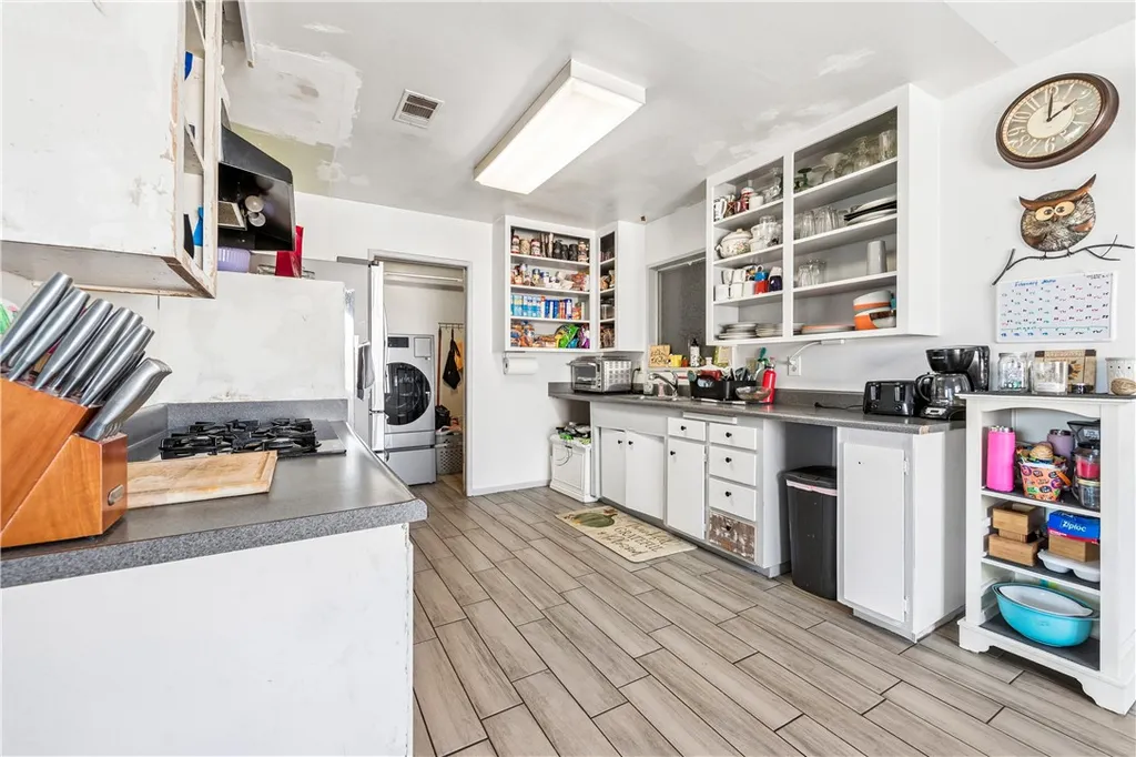 Additional image 12 of 10271 Garrett Road, Stanton, CA 90680