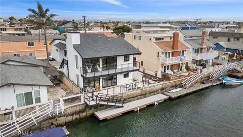 16833 Bayview Drive, Huntington Beach, CA MLS: OC25055116