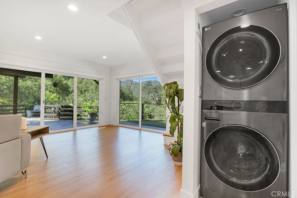 21670 Encina Road, Topanga, CA 90290