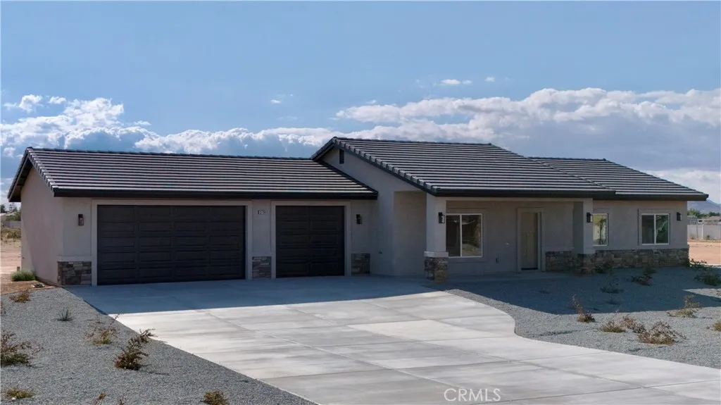 Additional image 2 of 12734 Tate Court, Apple Valley, CA 92307