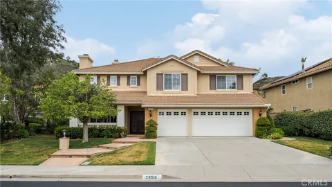 23916 Via Madrid, Murrieta, CA MLS: CV25089009