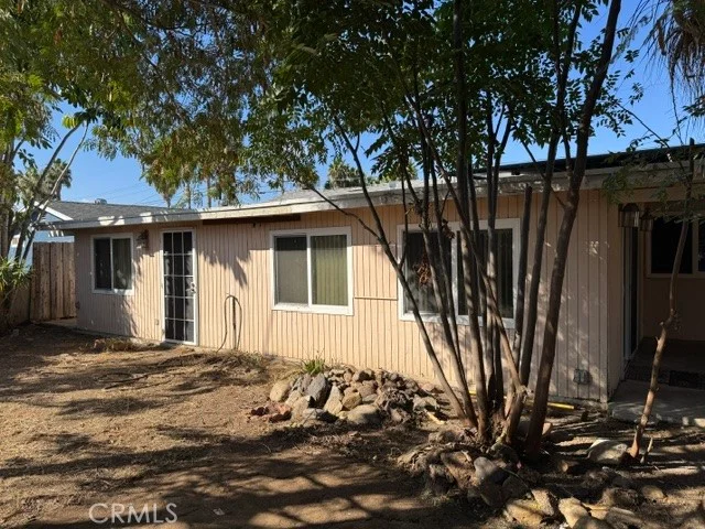 725 Parkbrook St, Spring Valley, CA 91977