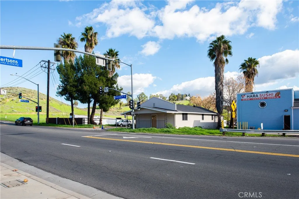 Additional image 50 of 30830 Riverside St, Lake Elsinore, CA 92530