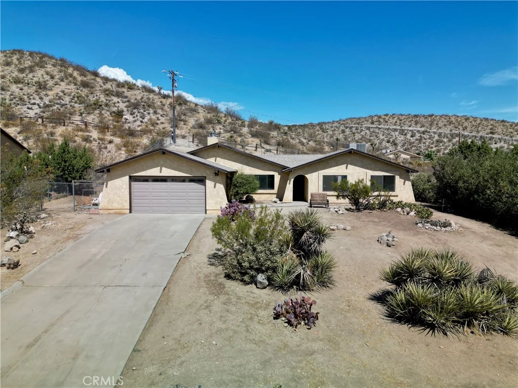 8234 Balsa Ave, Yucca Valley, CA 92284 photo 3