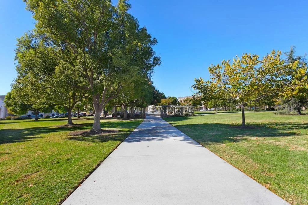 2653 Fallsview Rd, San Marcos, CA 92078