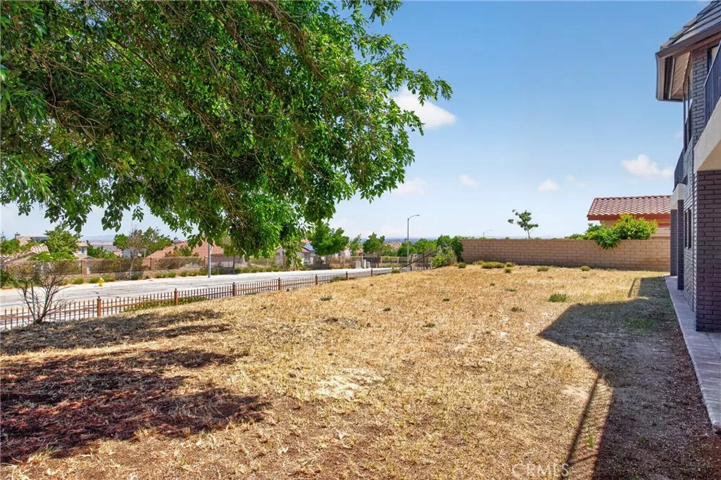 Additional image 41 of 6841 Granada Dr, Palmdale, CA 93551