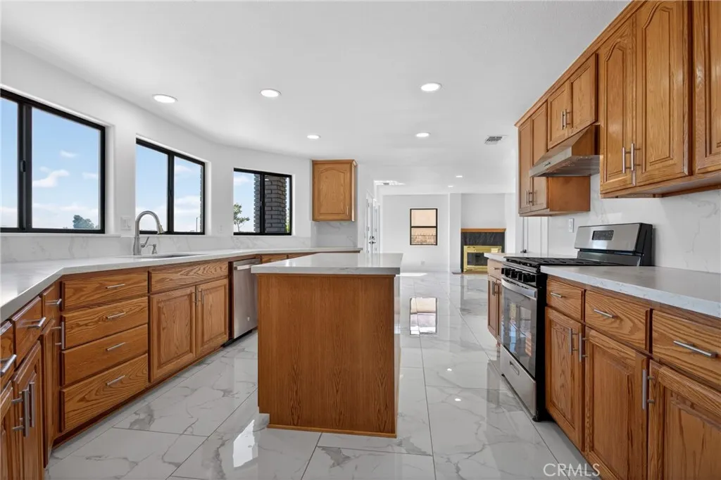 Additional image 30 of 6841 Granada Dr, Palmdale, CA 93551