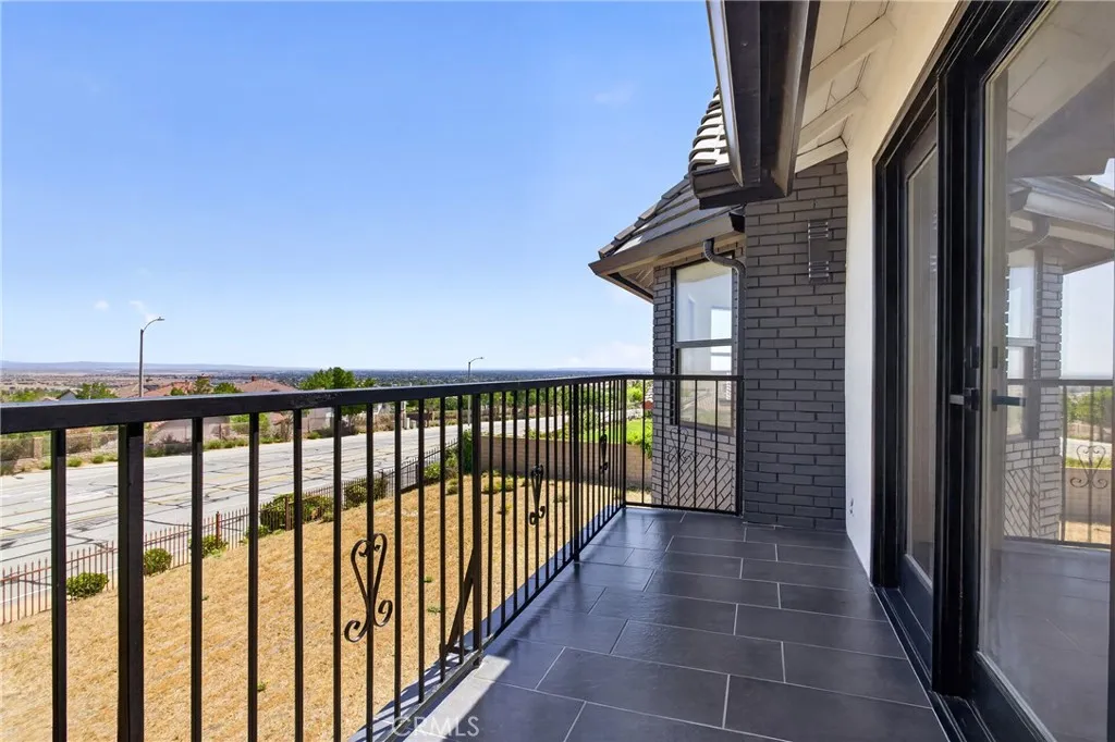 Additional image 40 of 6841 Granada Dr, Palmdale, CA 93551