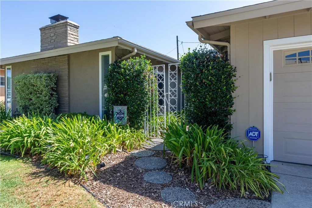 2730 Marber Ave, Long Beach, CA 90815