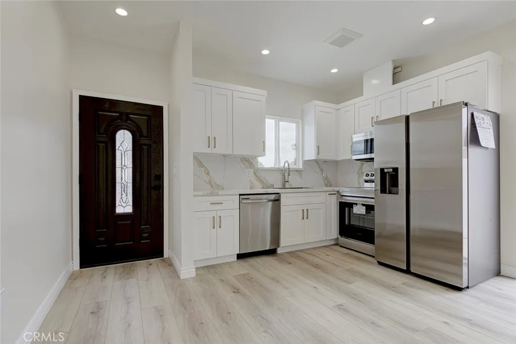 Additional image 3 of 20502 Lull St., Winnetka, CA 91306