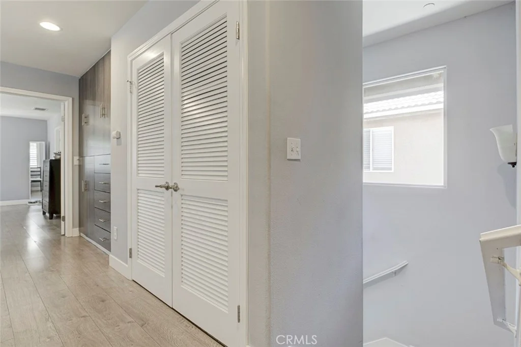 14035 Bryant Ln, Sylmar, CA 91342