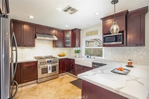 2 Via Pelayo, Rancho Santa Margarita, CA MLS: OC25070487
