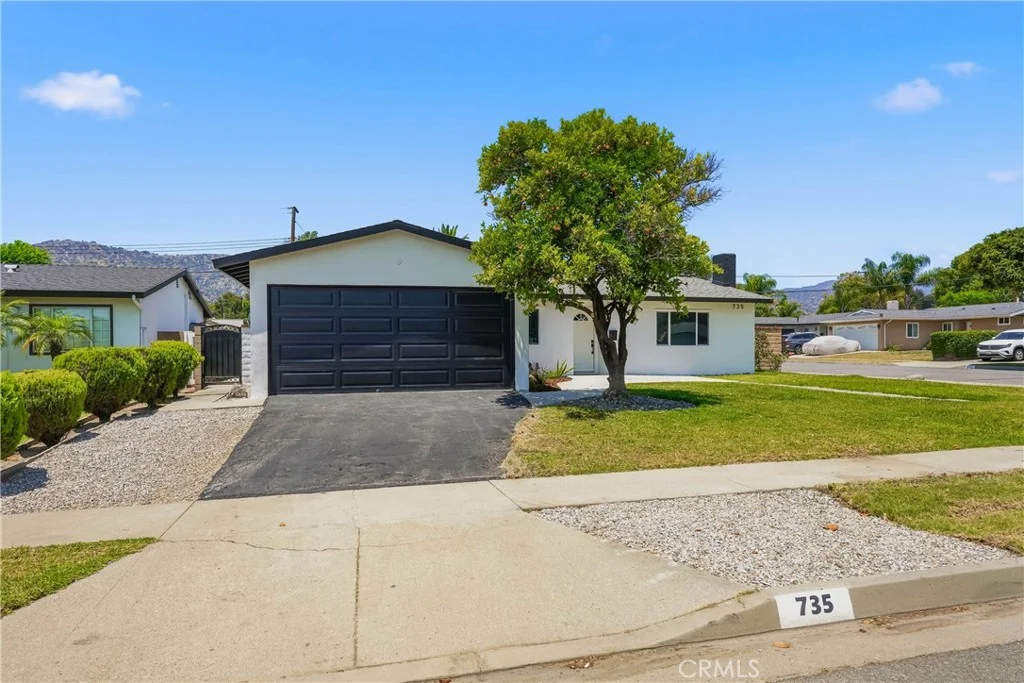 735 W Heber St, Glendora, CA 91741
