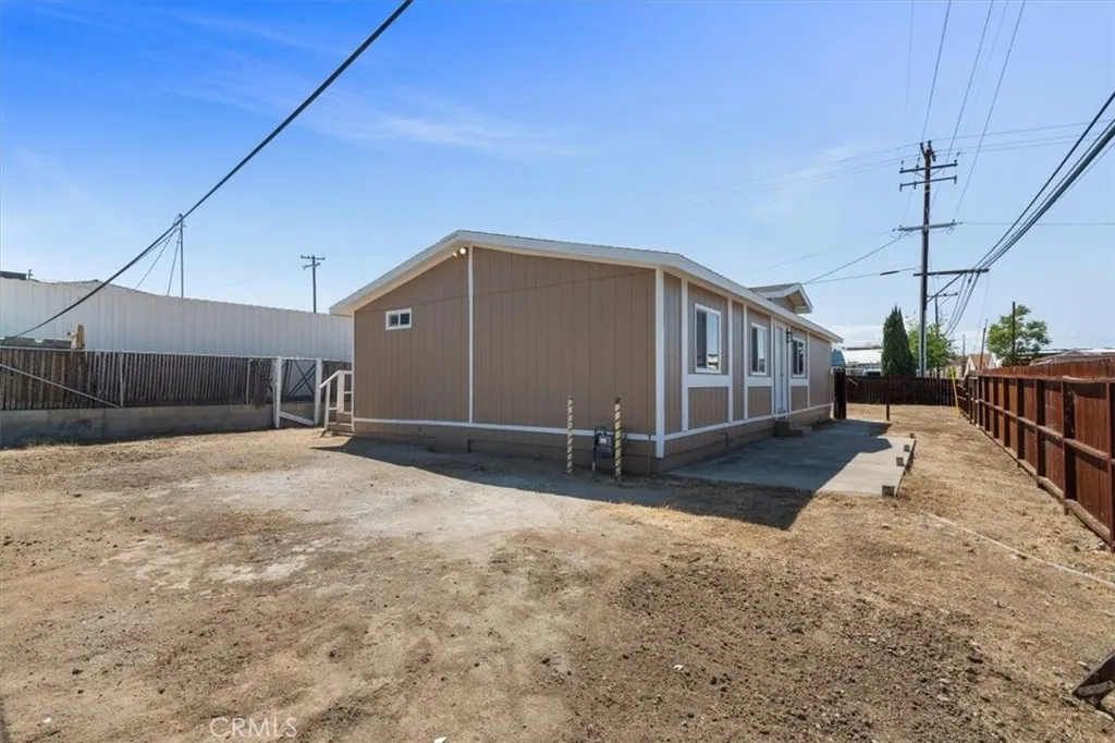 Additional image 43 of 108 2nd Street, Taft, CA 93268