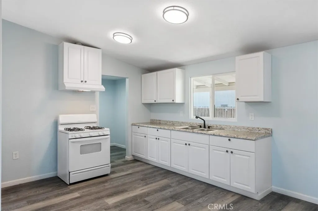 Additional image 35 of 108 2nd Street, Taft, CA 93268