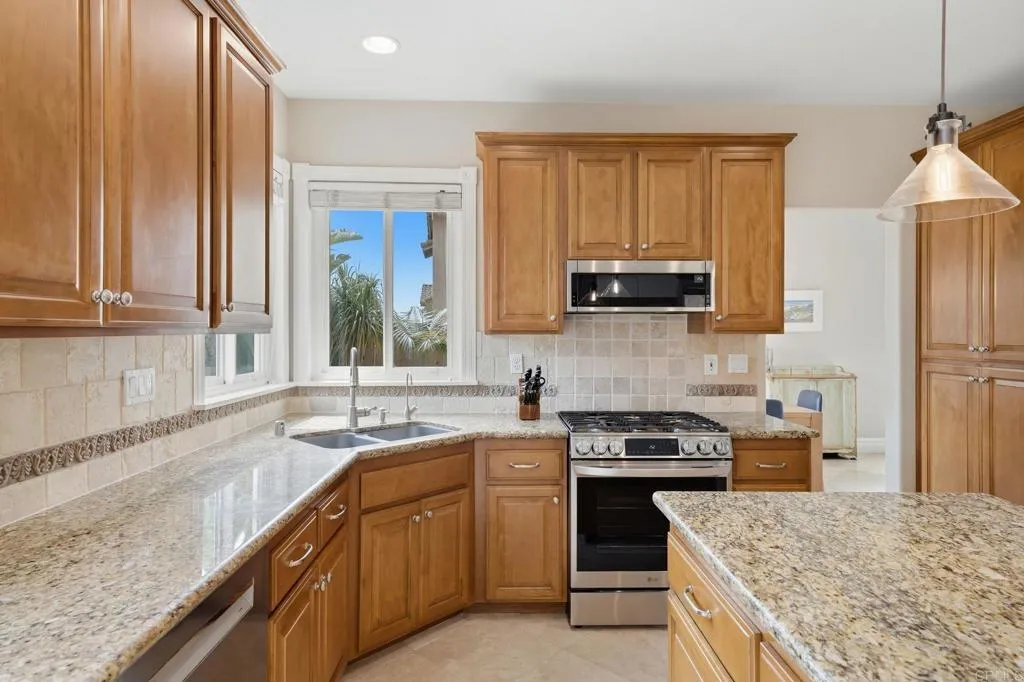 Additional image 10 of 759 Avenida Codorniz, San Marcos, CA 92069