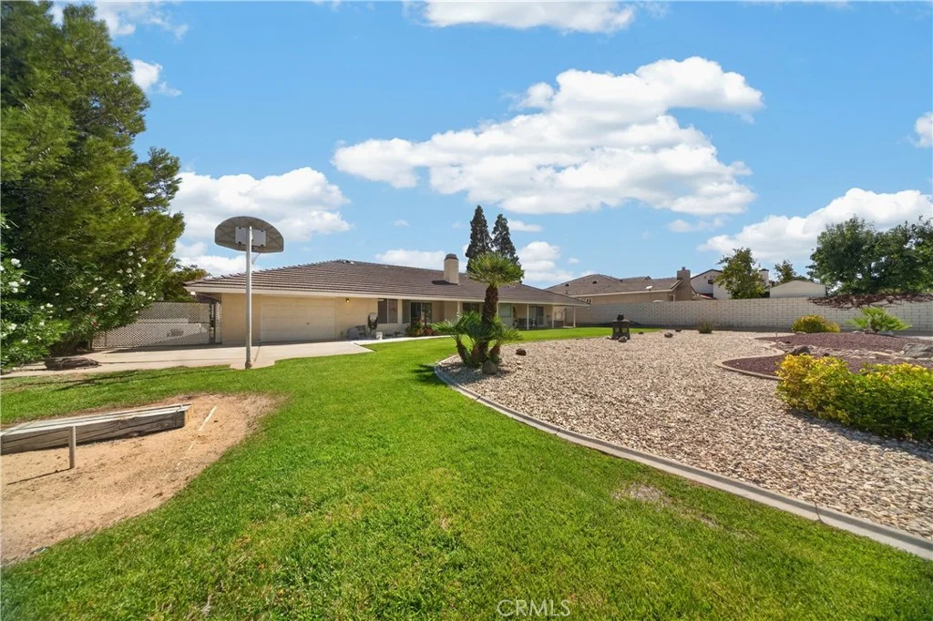 13690 Hidden Valley Road, Victorville, CA 92395