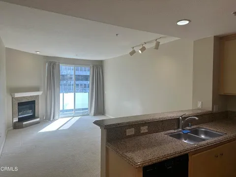160 S Hudson Avenue Unit 215, Pasadena, CA 91101 - MLS#: P1-21099