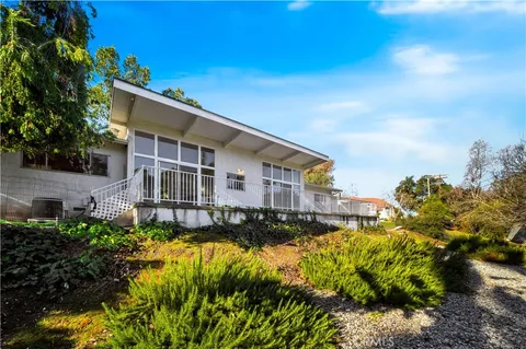 9970 Shadow Hills Drive, Sunland, CA MLS: OC25048552