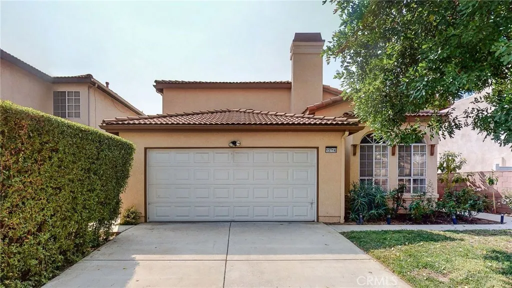 15714 Vincennes Street, North Hills, CA 91343