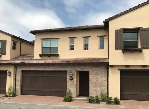 133 Sugar Cane, Irvine, CA MLS: OC25090996