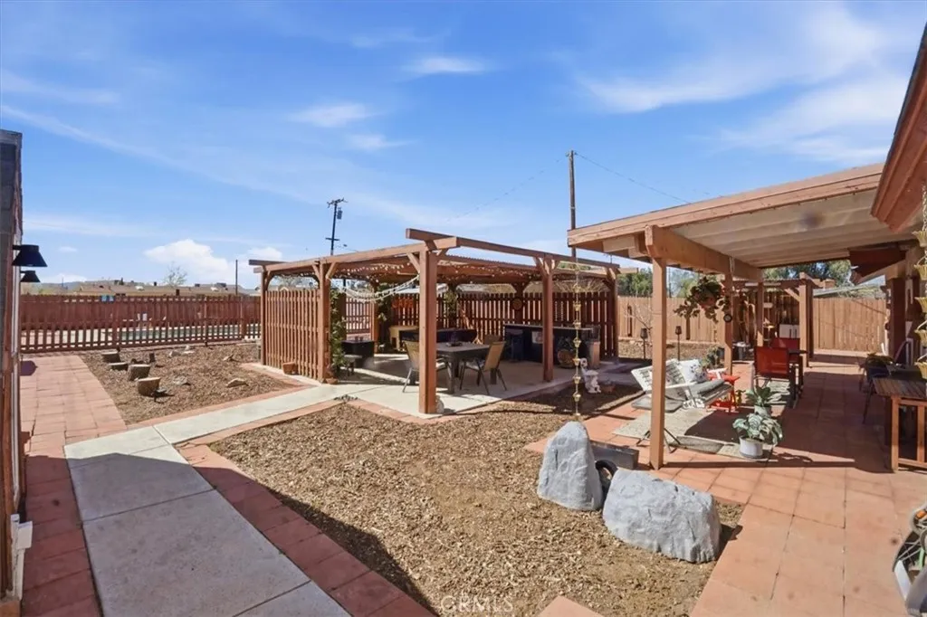 Additional image 109 of 21089 Ottawa Rd, Apple Valley, CA 92308