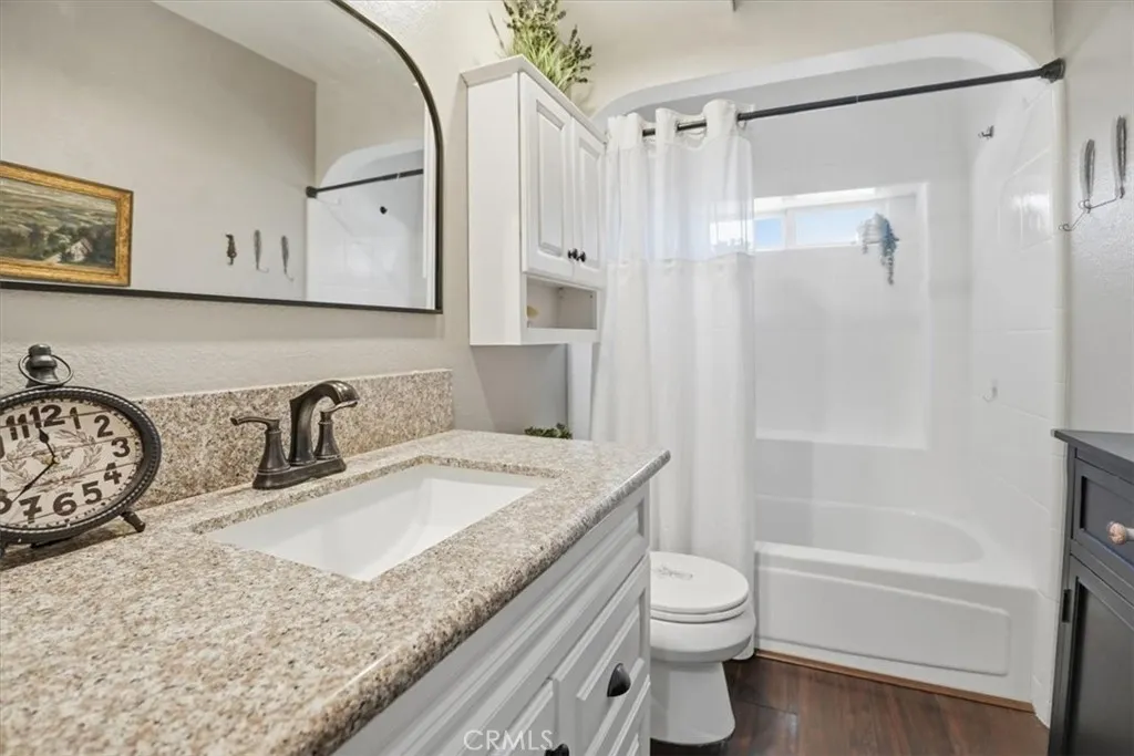 Additional image 90 of 21089 Ottawa Rd, Apple Valley, CA 92308