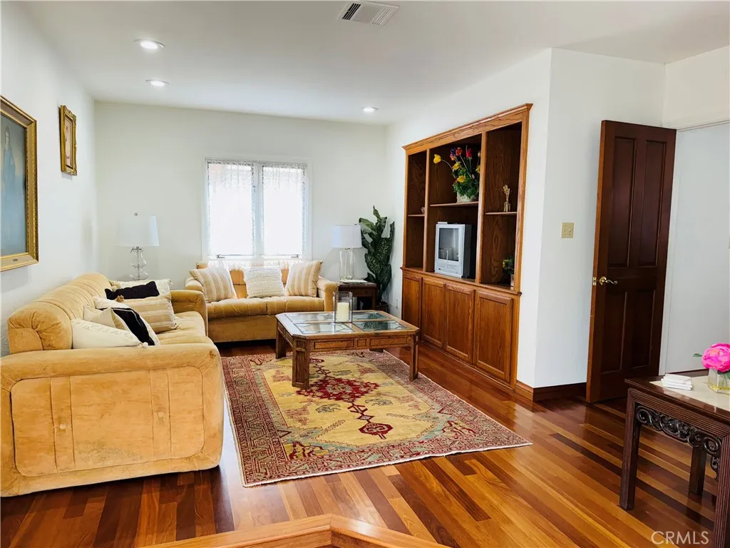 Additional image 50 of 87 Rivo Alto Canal, Long Beach, CA 90803
