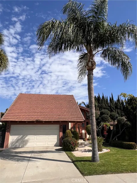 1200 N Allwood Circle, Anaheim Hills, CA MLS: OC25045003