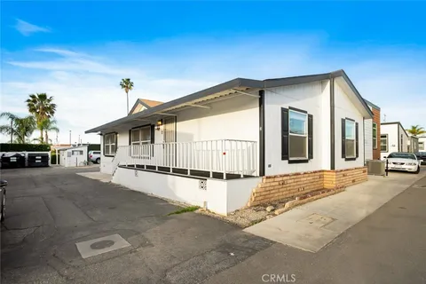 8250 Lankershim BLVD Unit 33, North Hollywood, CA 91605 - MLS#: WS25106550