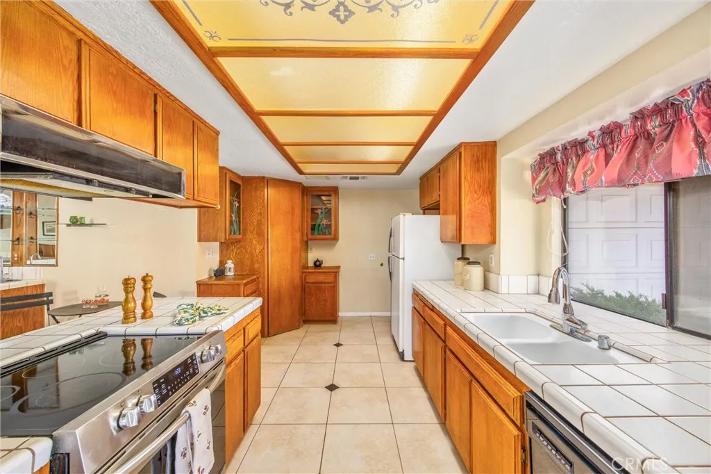 Additional image 21 of 26652 Silver Lakes Pkwy, Helendale, CA 92342